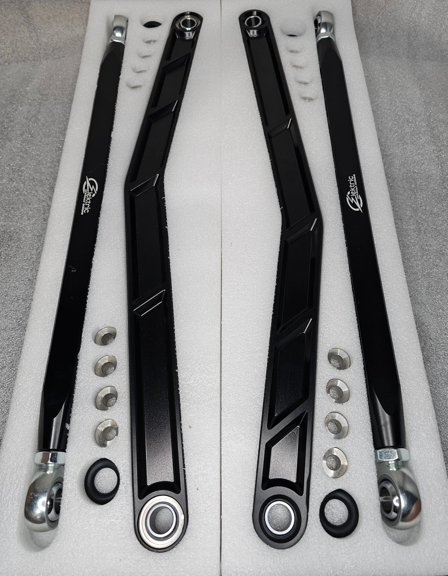 Elektric Offroad Billet High Clearance Radius Rod Arm Kit Black Polaris RZR Pro XP / XP4 2020+ Kit packaged