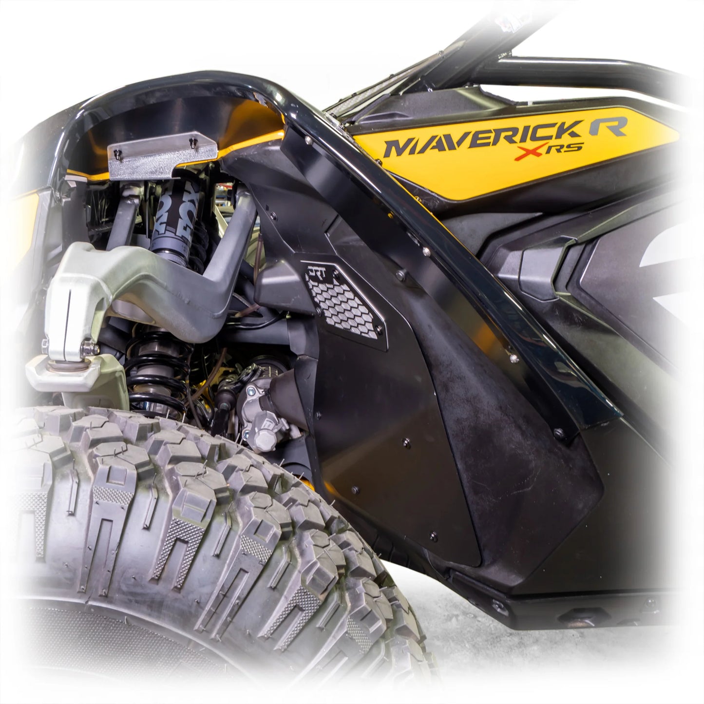 DRT CAN AM MAVERICK R X / XRS 24+ Aluminum Front Inner Fender Rock Guards Drivers Side