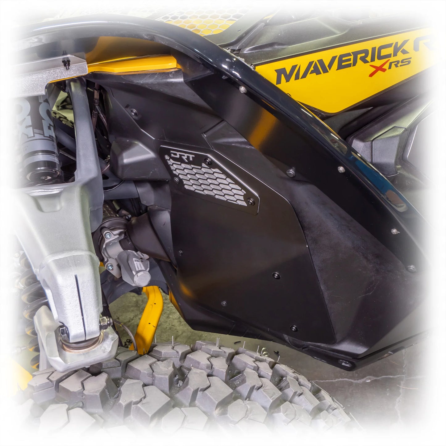 DRT CAN AM MAVERICK R X / XRS 24+ Aluminum Front Inner Fender Rock Guards Drivers Inside