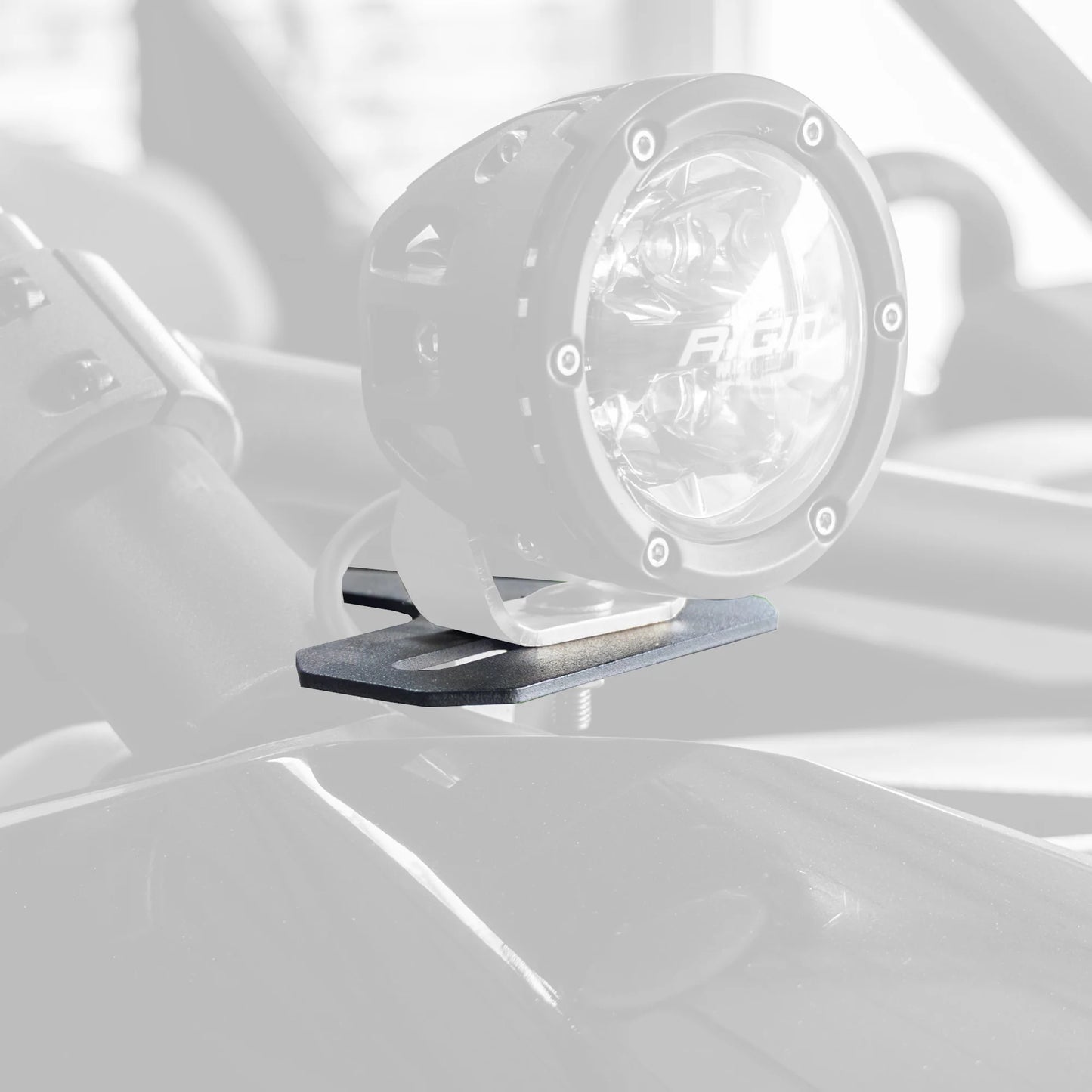 Car fog light with 'drt' branding on a white background