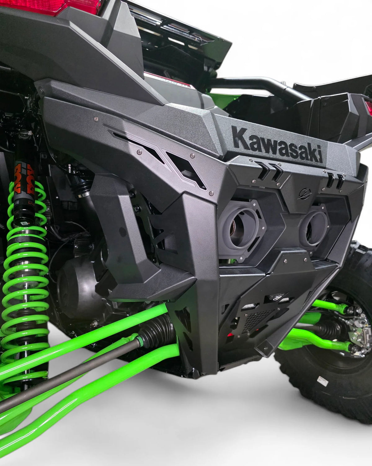 Side profile view of UTV bumper