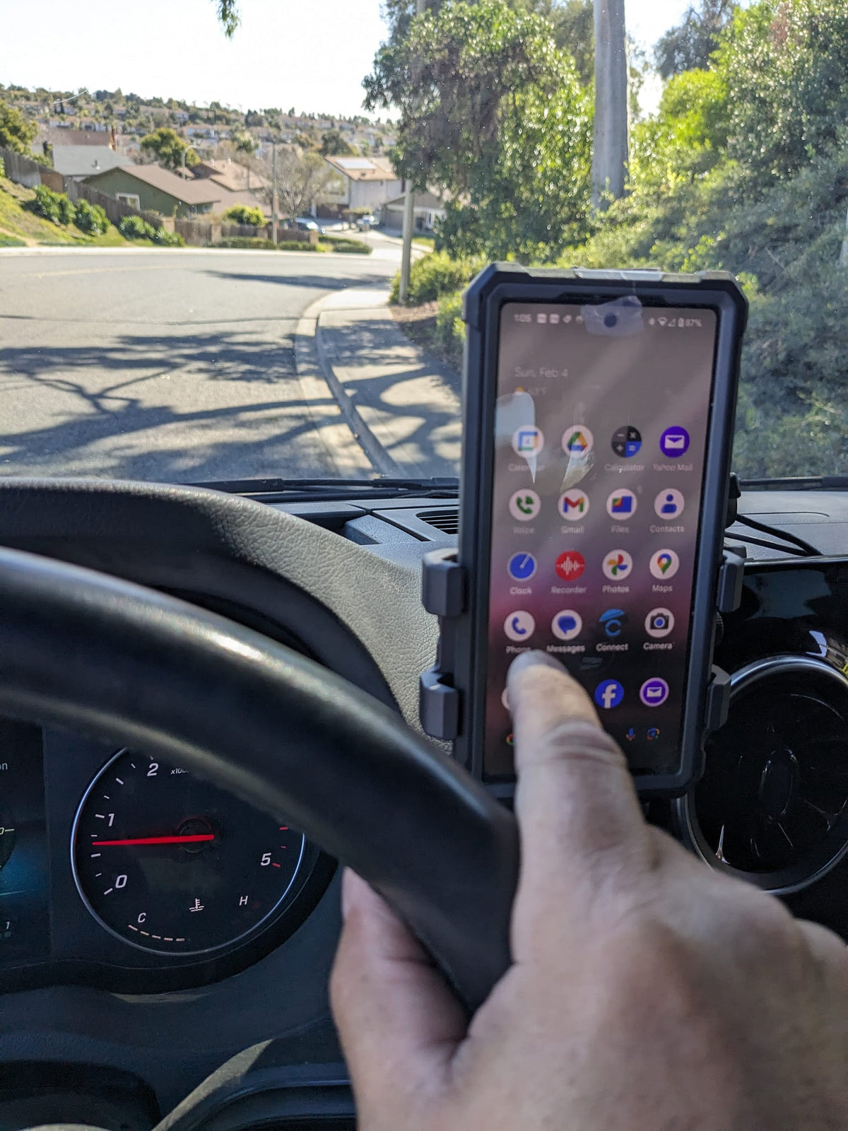 WHITE TOP ADVENTURES SPRINTER DASH ACCESSORIES AND PHONE MOUNTING SYSTEM