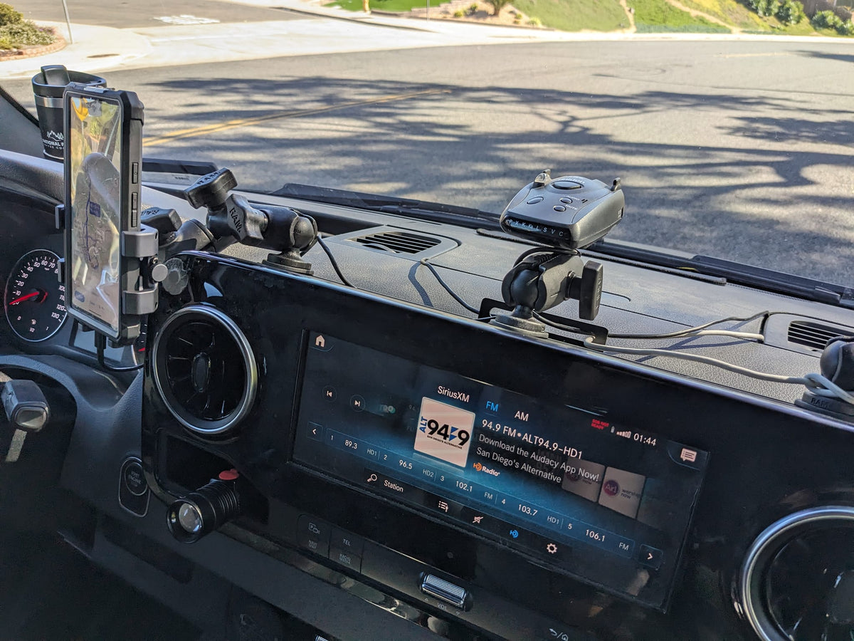 WHITE TOP ADVENTURES SPRINTER DASH ACCESSORIES AND PHONE MOUNTING SYSTEM
