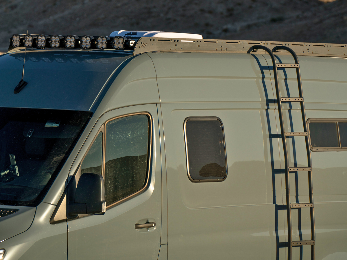 SPRINTER HIGH ROOF SIDE LADDER