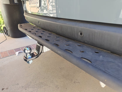 WHITE TOP ADVENTURES MERCEDES SPRINTER VAN REAR TUBE STEP